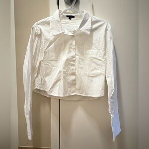 Chic White Cropped Button Up